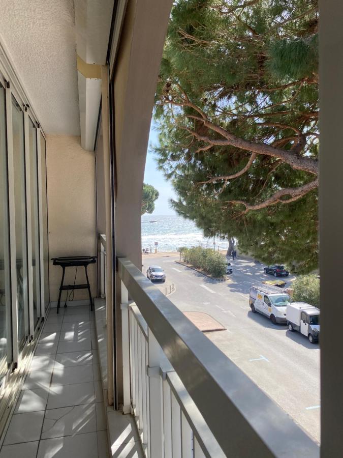 Superbe Appartement Cosy Vue Mer Pieds Dans L'Eau Cavalaire-sur-Mer Kültér fotó